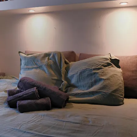 Sous Les Toits De Apartamento *